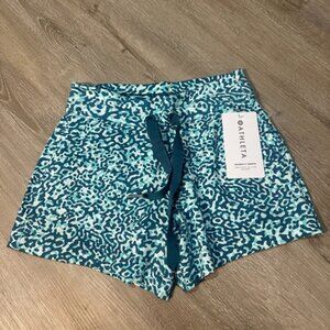 NWT Athleta Blue Patterned Athletic Shorts Size XXS 😻